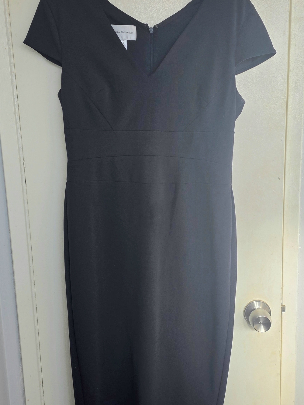 Donna Morgan Black Midi Sheath Dress